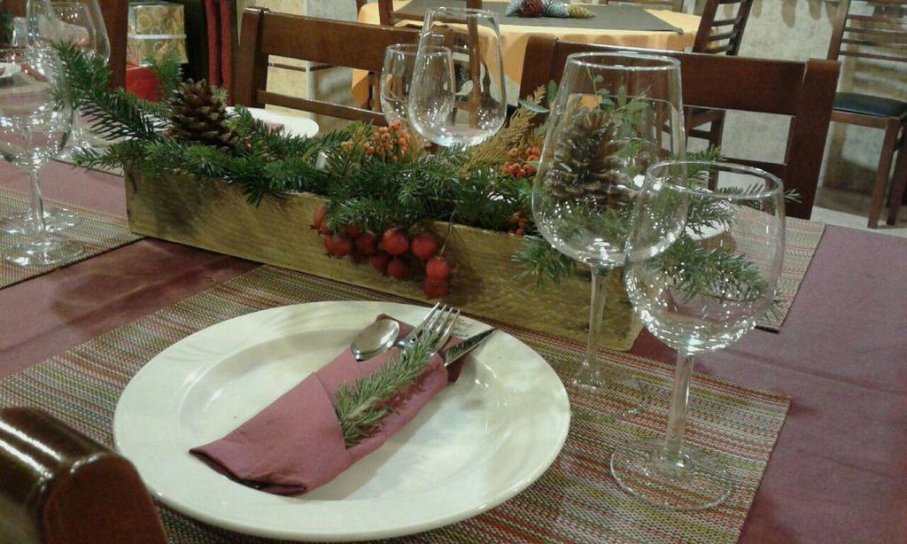 Hostal Torremirona 萨尔特 外观 照片